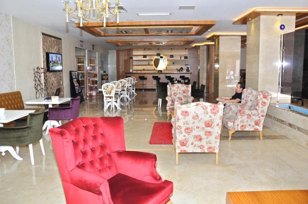 Hanem Hotel มาลัทยา ภายนอก รูปภาพ