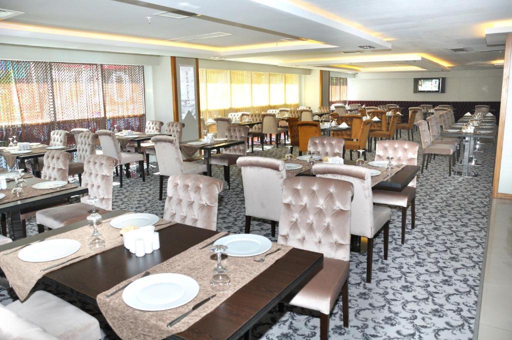Hanem Hotel มาลัทยา ภายนอก รูปภาพ