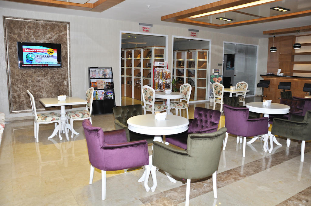 Hanem Hotel มาลัทยา ภายนอก รูปภาพ