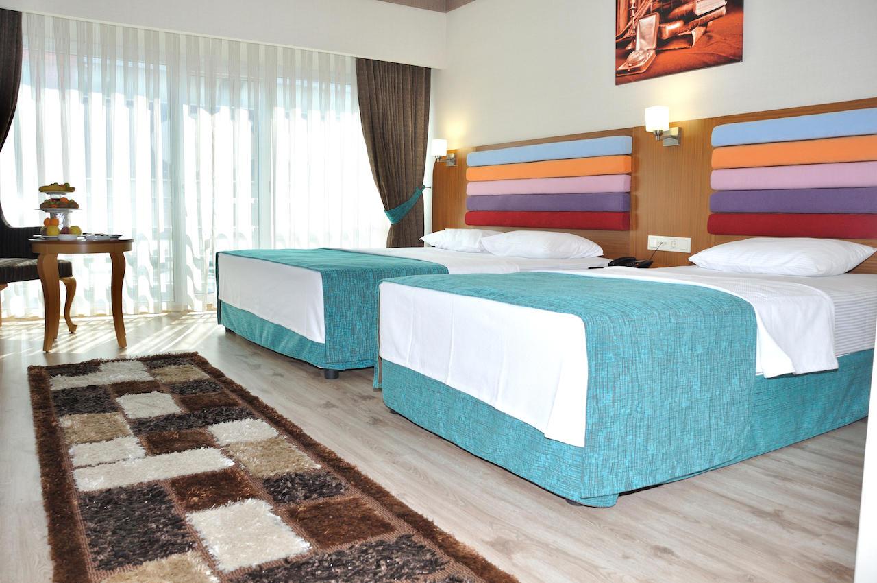 Hanem Hotel มาลัทยา ห้อง รูปภาพ
